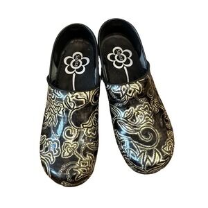 Sanita professional clogs black and gold floral Patent  Slip On Nursing NWOT 7.5